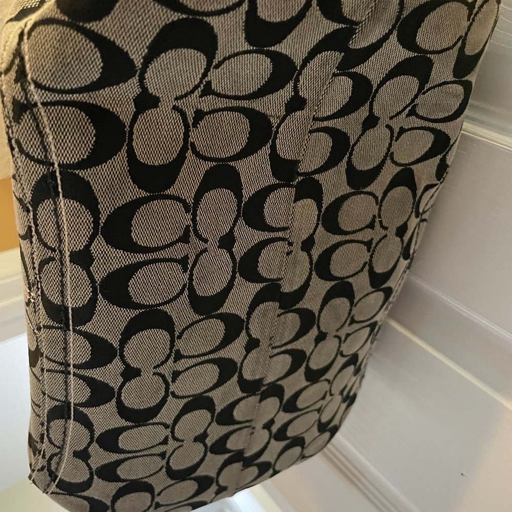 COACH Large Soho Black Signature Tote - No. CO6Q-10080 - Picture 9 of 9
